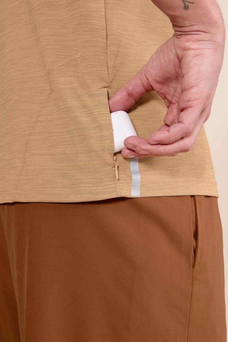 Camiseta Comfy Pocket Back Men
