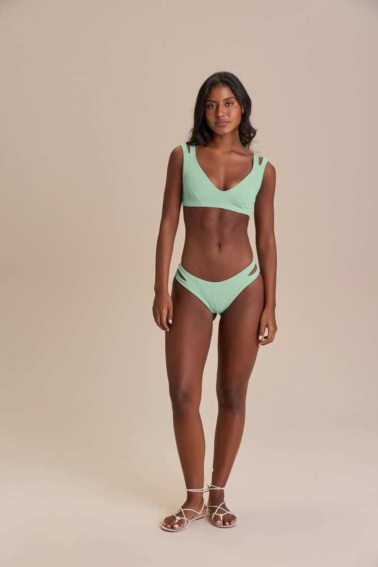Top V Cut Out Jacquard Curl