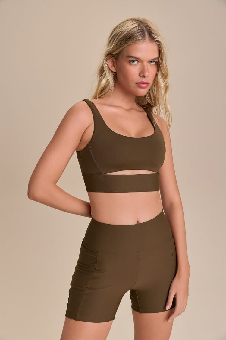 Top Cut Out Fit Green®