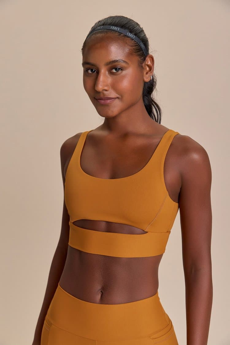 Top Cut Out Fit Green®