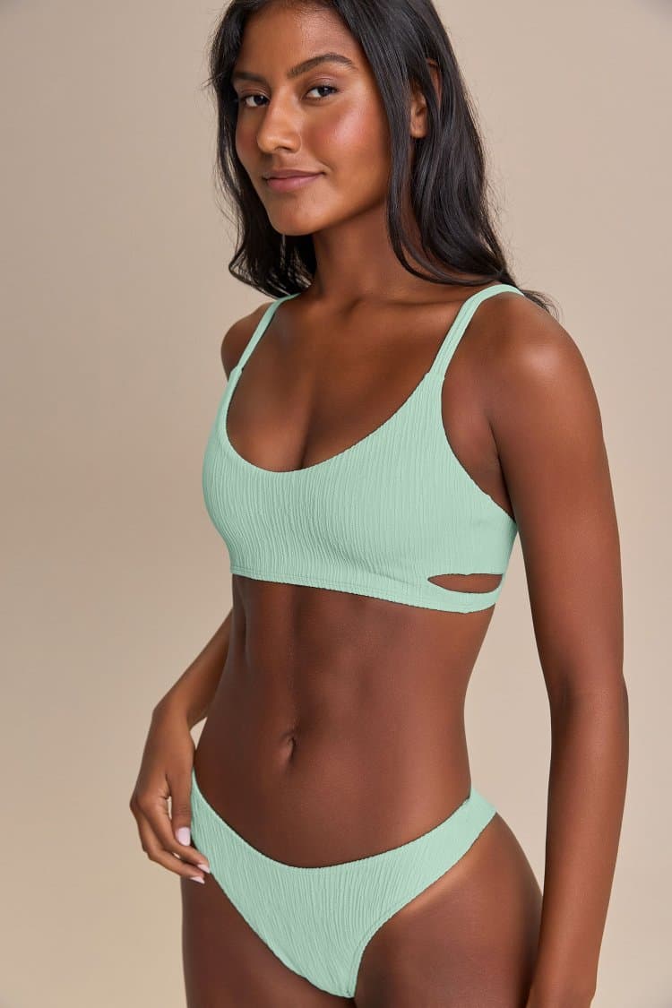 Top Cut Out Jacquard Curl
