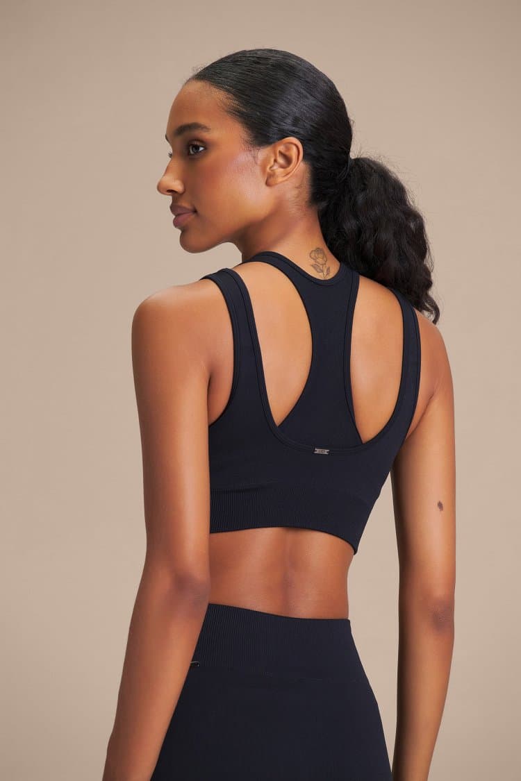 Top Layer Seamless Breeze