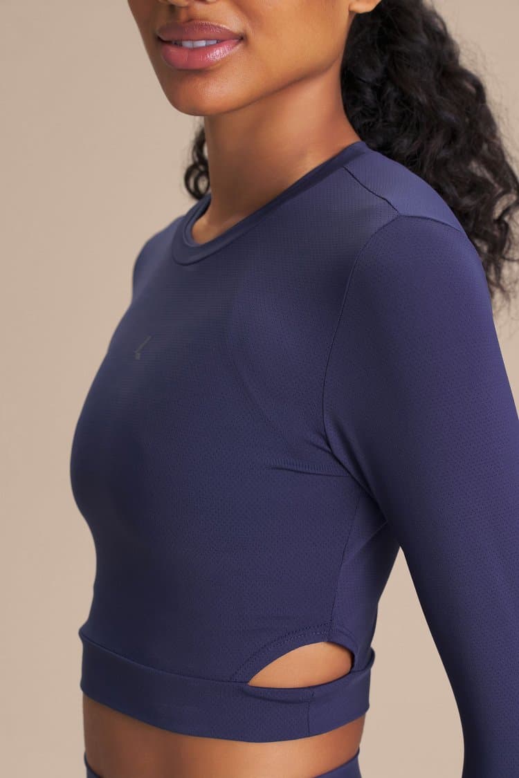 Blusa Cropped Arc Action Skin