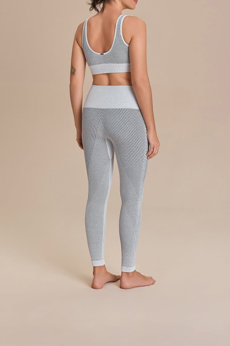 Top V Seamless Knit® Diagonal
