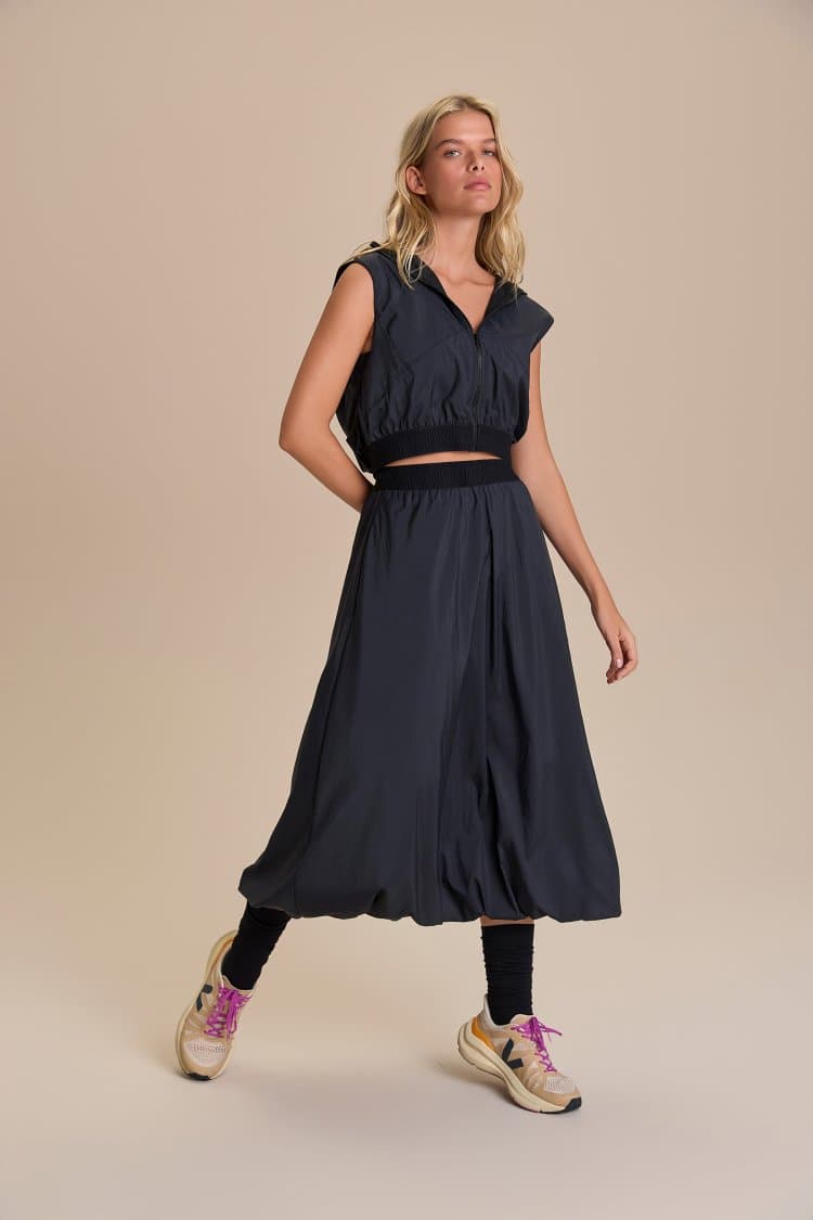 Saia Midi Balonê Nylon Net
