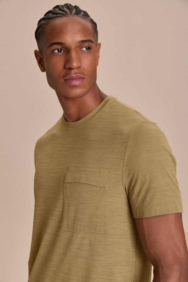Camiseta Comfy Merged Skin Men