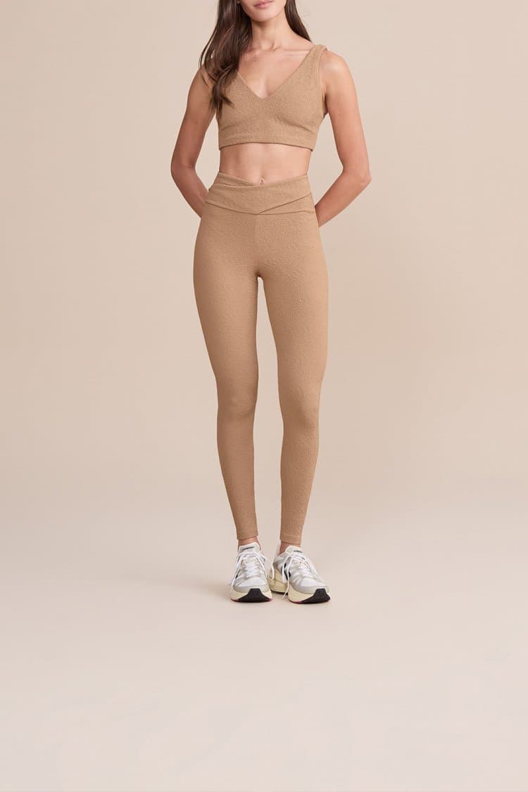 Top V Jacquard Outline